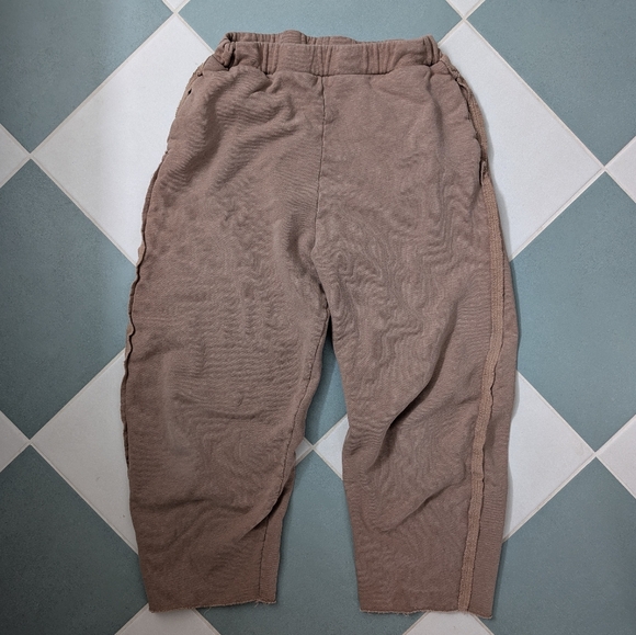 Simple Folk Sweatshirt & Sweatpants - Picture 6 of 6